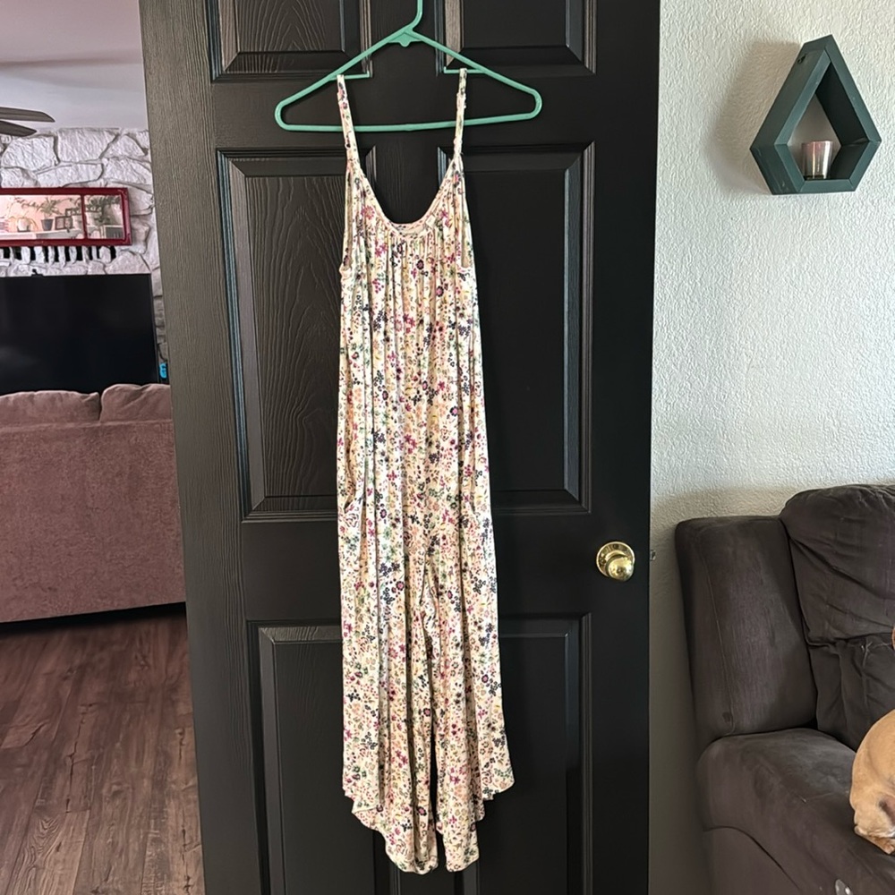 Pretty wide legged jumpsuit